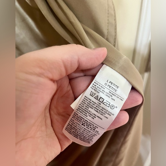 Banana Republic Petite Maverick Oversized Trench Coat - Picture 15 of 16